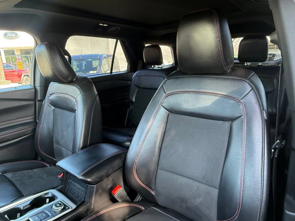 Certified 2023 Ford Explorer ST-Line w/ Class IV Trailer Tow Package AWD/4WD image 22