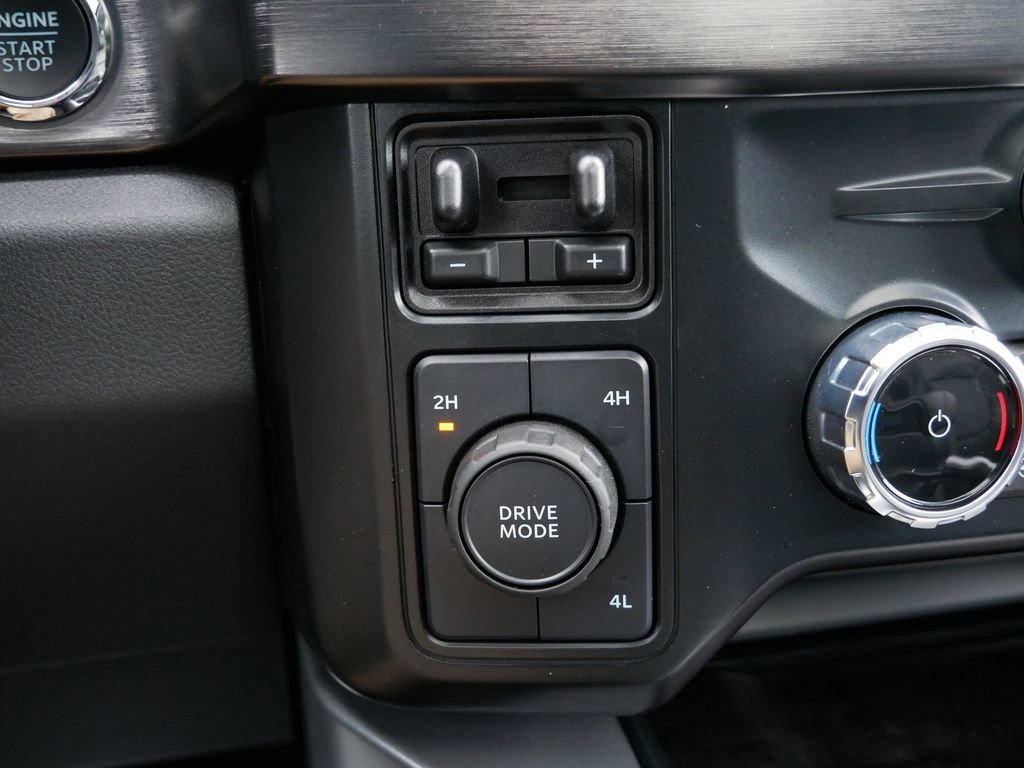 Certified 2024 Ford F450 Lariat w/ Lariat Ultimate Package AWD/4WD image 26