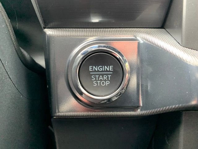 Certified 2025 Ford F150 Lariat image 24