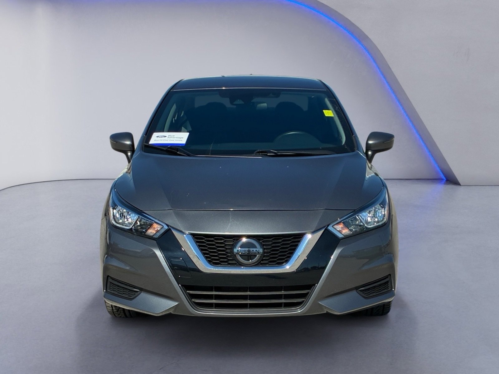 Used 2021 Nissan Versa SV FWD image 8