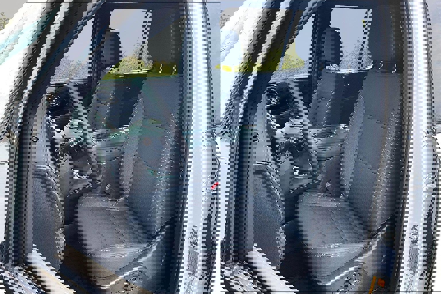 Used 2024 Chevrolet Tahoe LS image 25