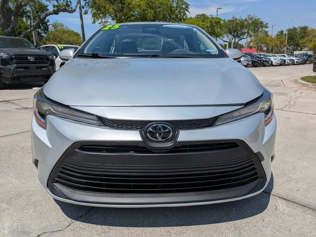 Used 2025 Toyota Corolla LE FWD image 8