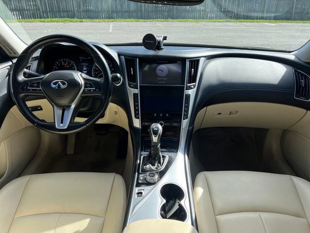 Used 2019 INFINITI Q50 Luxe AWD/4WD image 32