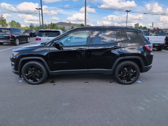Used 2019 Jeep Compass Latitude FWD image 4