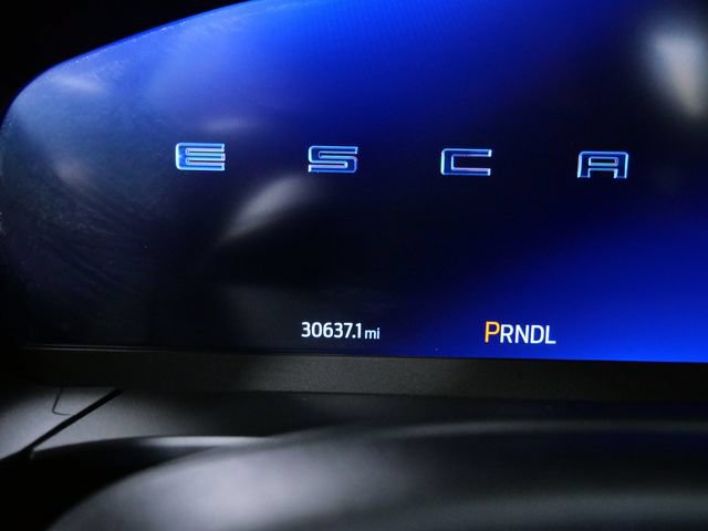 Certified 2025 Ford Escape Platinum AWD/4WD image 20