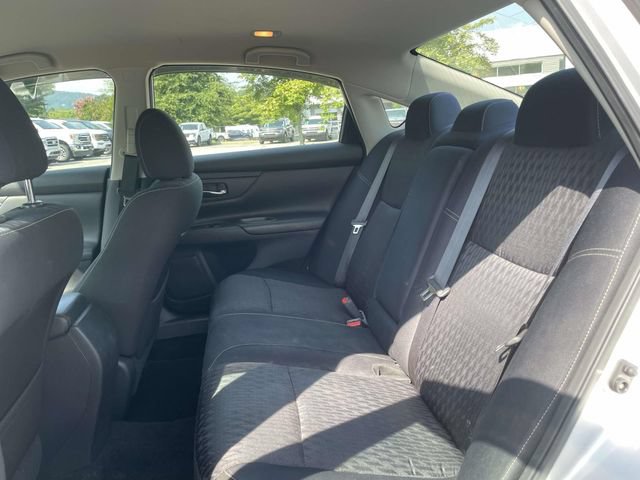 Used 2018 Nissan Altima 2.5 S w/ S Convenience Package FWD image 16