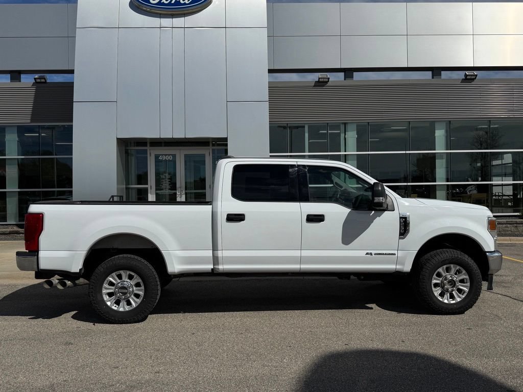 Certified 2022 Ford F250 XLT w/ XLT Value Package AWD/4WD image 42