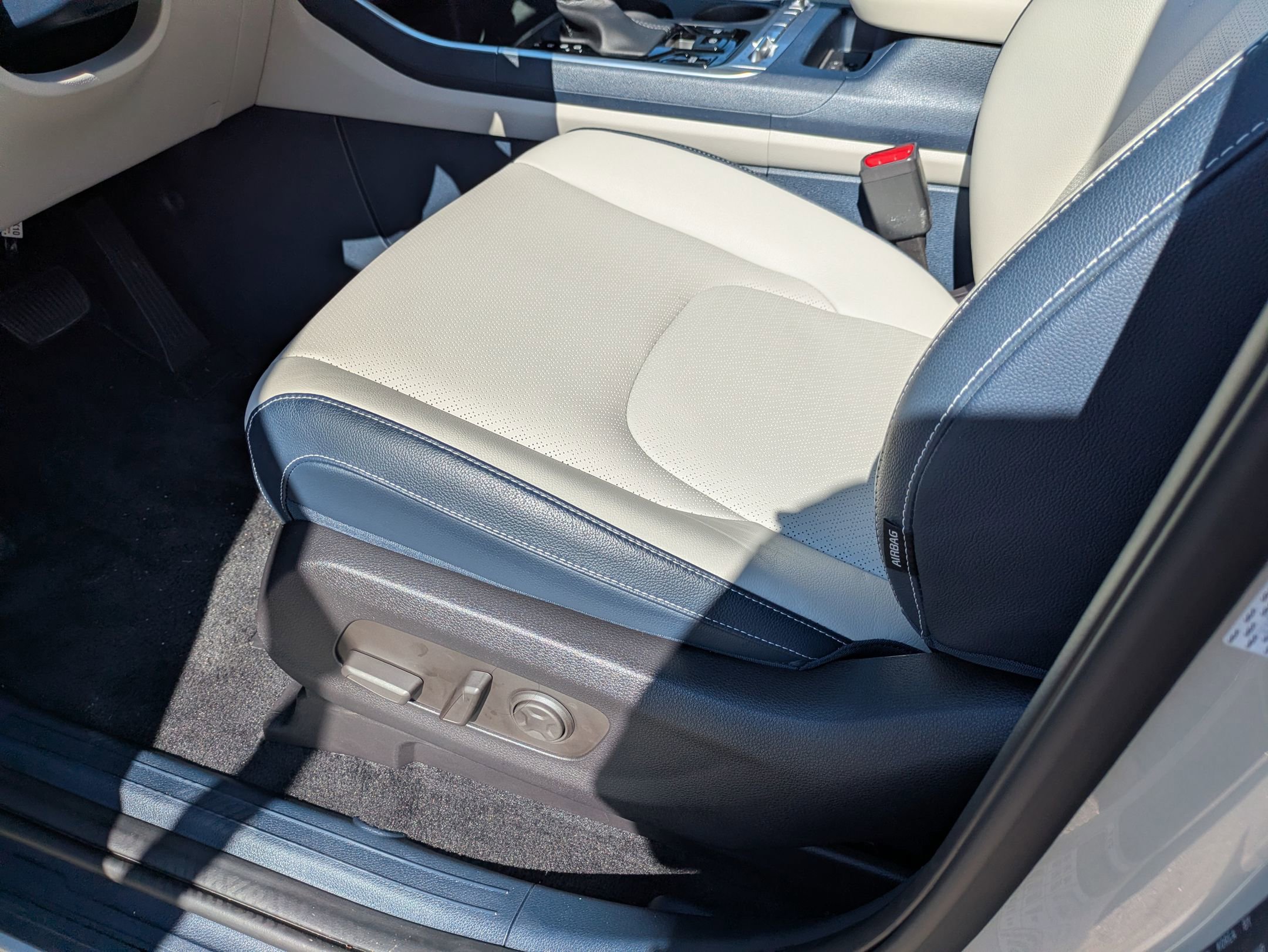 Used 2025 Kia Carnival SX Prestige FWD image 13