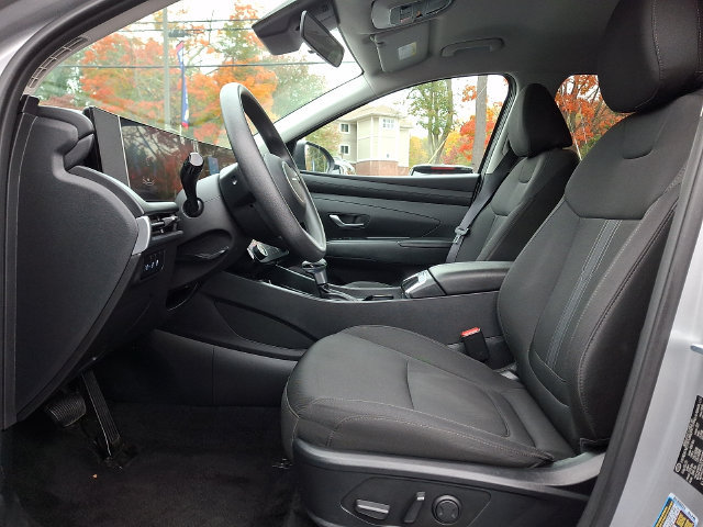Used 2025 Hyundai Tucson SEL AWD/4WD image 14