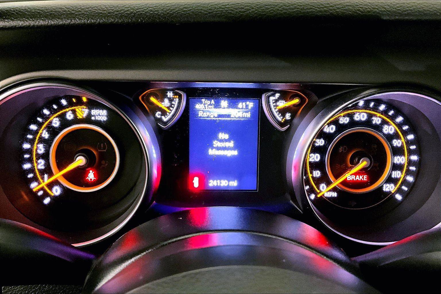 Used 2022 Jeep Wrangler Unlimited Sport image 19