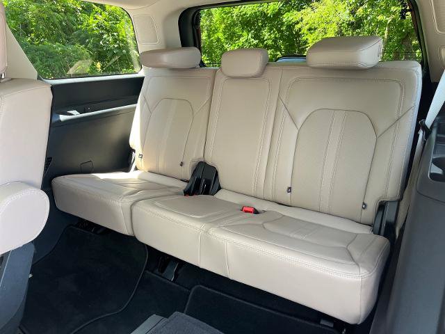 Certified 2024 Ford Expedition Limited w/ Excursion Package AWD/4WD image 18
