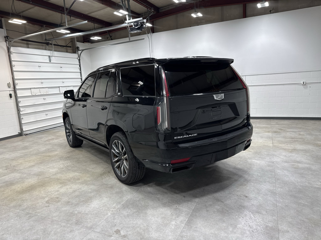 Used 2021 Cadillac Escalade Sport w/ Driver Assist Tech Package AWD/4WD image 8