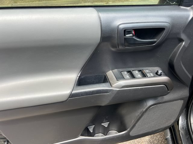 Used 2023 Toyota Tacoma SR5 RWD image 13