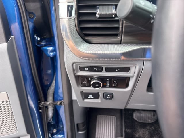 Certified 2024 Ford F150 Lariat w/ FX4 Off-Road Package AWD/4WD image 28