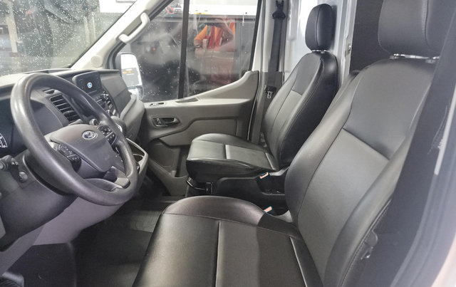 Certified 2023 Ford Transit 250 148 High Roof Extended w/ Load Area Protection Package RWD image 5