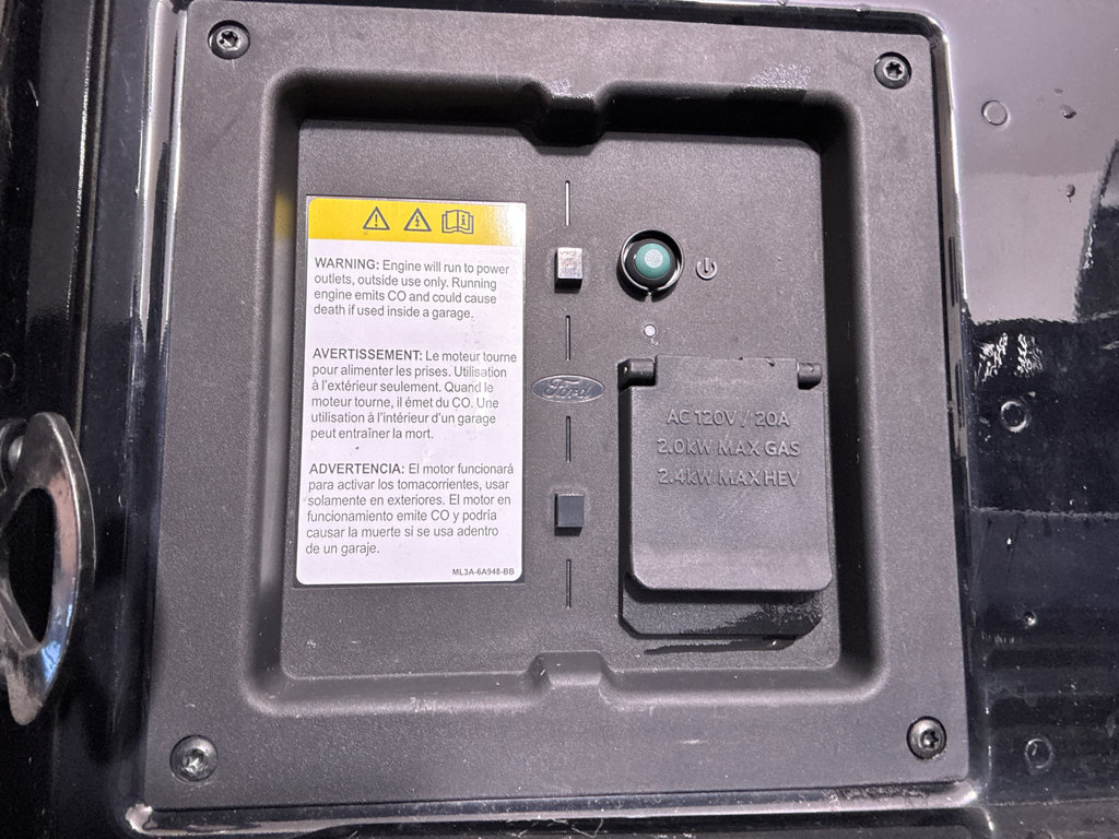 Certified 2024 Ford F150 XLT w/ Mobile Office Package image 7