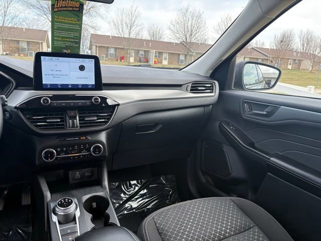 Certified 2024 Ford Escape Active AWD/4WD image 24