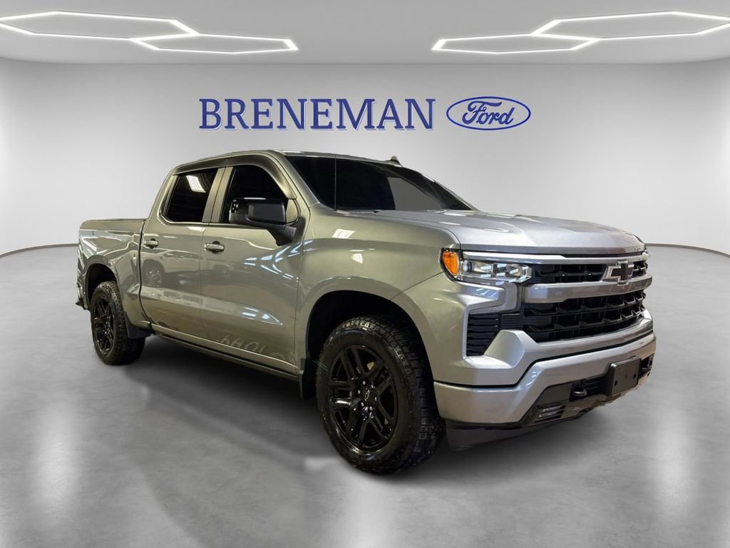 Used 2023 Chevrolet Silverado 1500 RST w/ Z71 Off-Road Package image 9