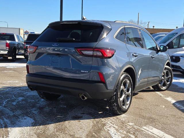 Certified 2025 Ford Escape ST-Line Select image 5