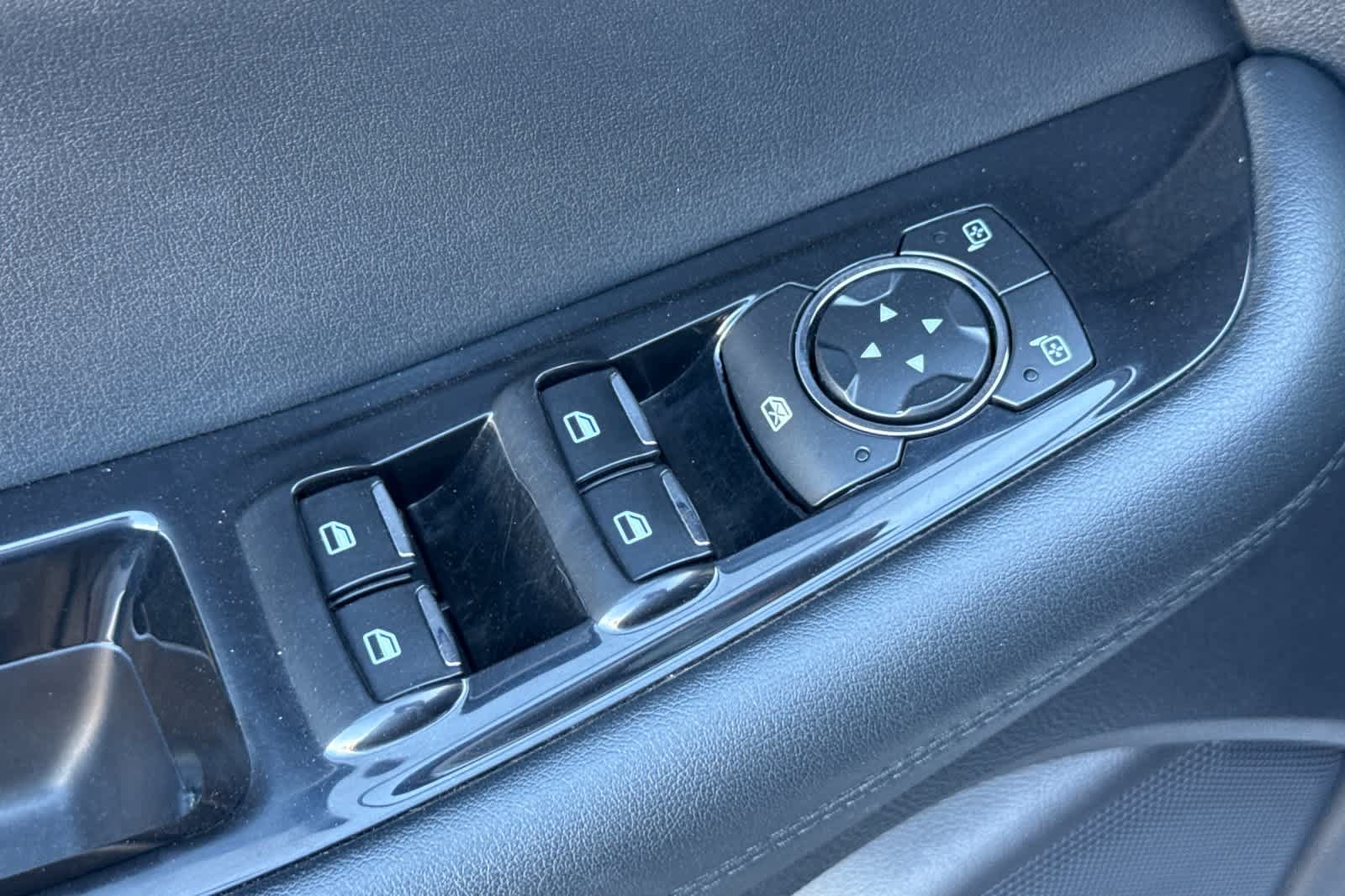 Certified 2020 Ford Edge SEL AWD/4WD image 13