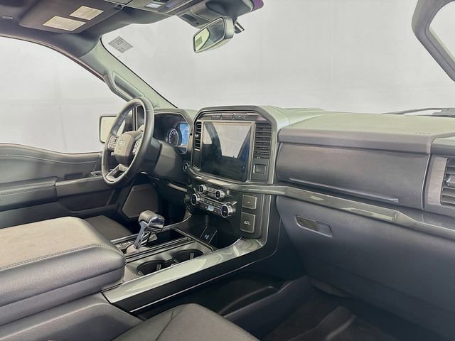 Certified 2022 Ford F150 XLT w/ Equipment Group 302A High image 30