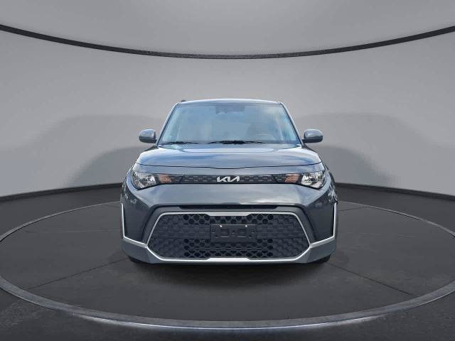 Used 2024 Kia Soul LX w/ Option Group 015 FWD image 3