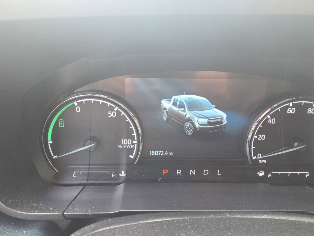 Certified 2024 Ford Maverick Lariat FWD image 22