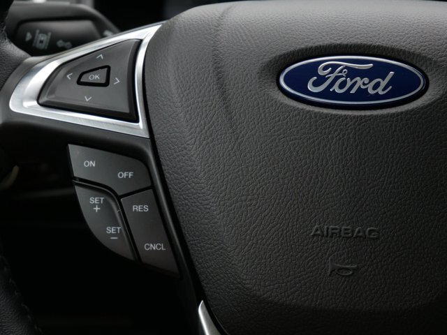 Certified 2023 Ford Edge SEL w/ Convenience Package AWD/4WD image 18