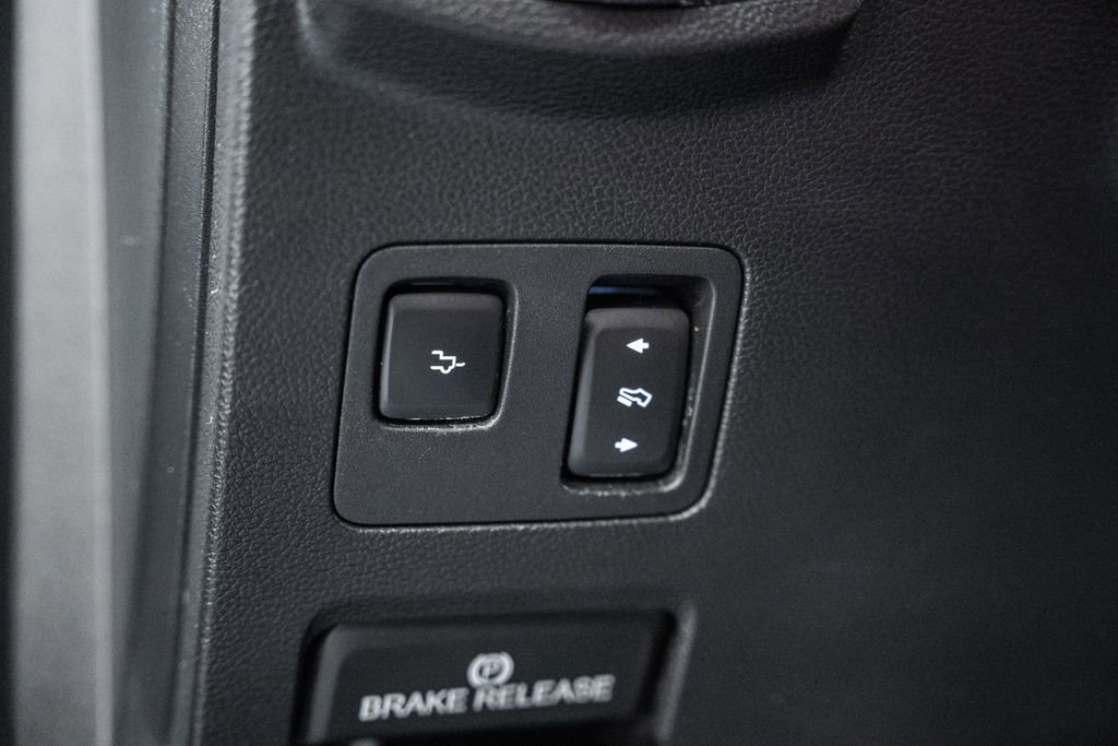 Certified 2020 Ford F350 Platinum w/ FX4 Off-Road Package image 52