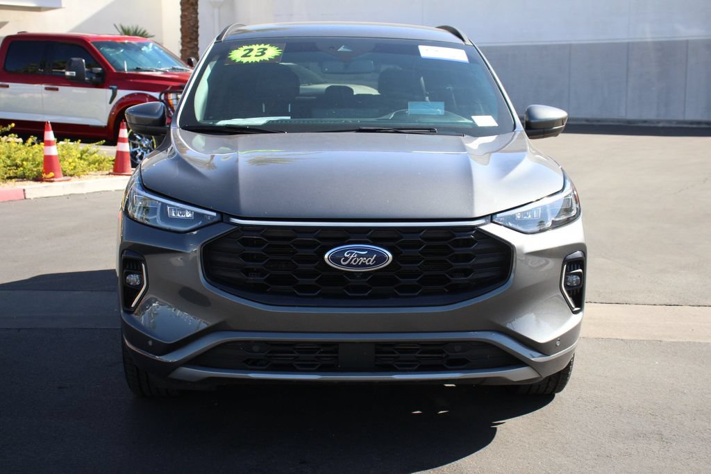 Certified 2023 Ford Escape ST-Line Elite w/ Premium Technology Package AWD/4WD image 13