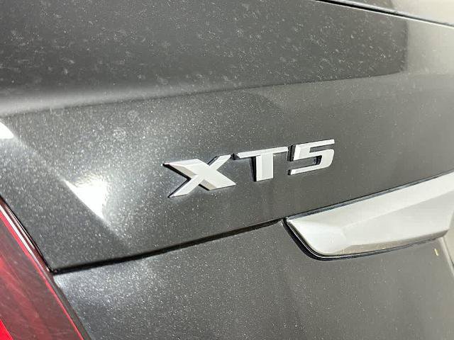 Used 2022 Cadillac XT5 Premium Luxury FWD image 7
