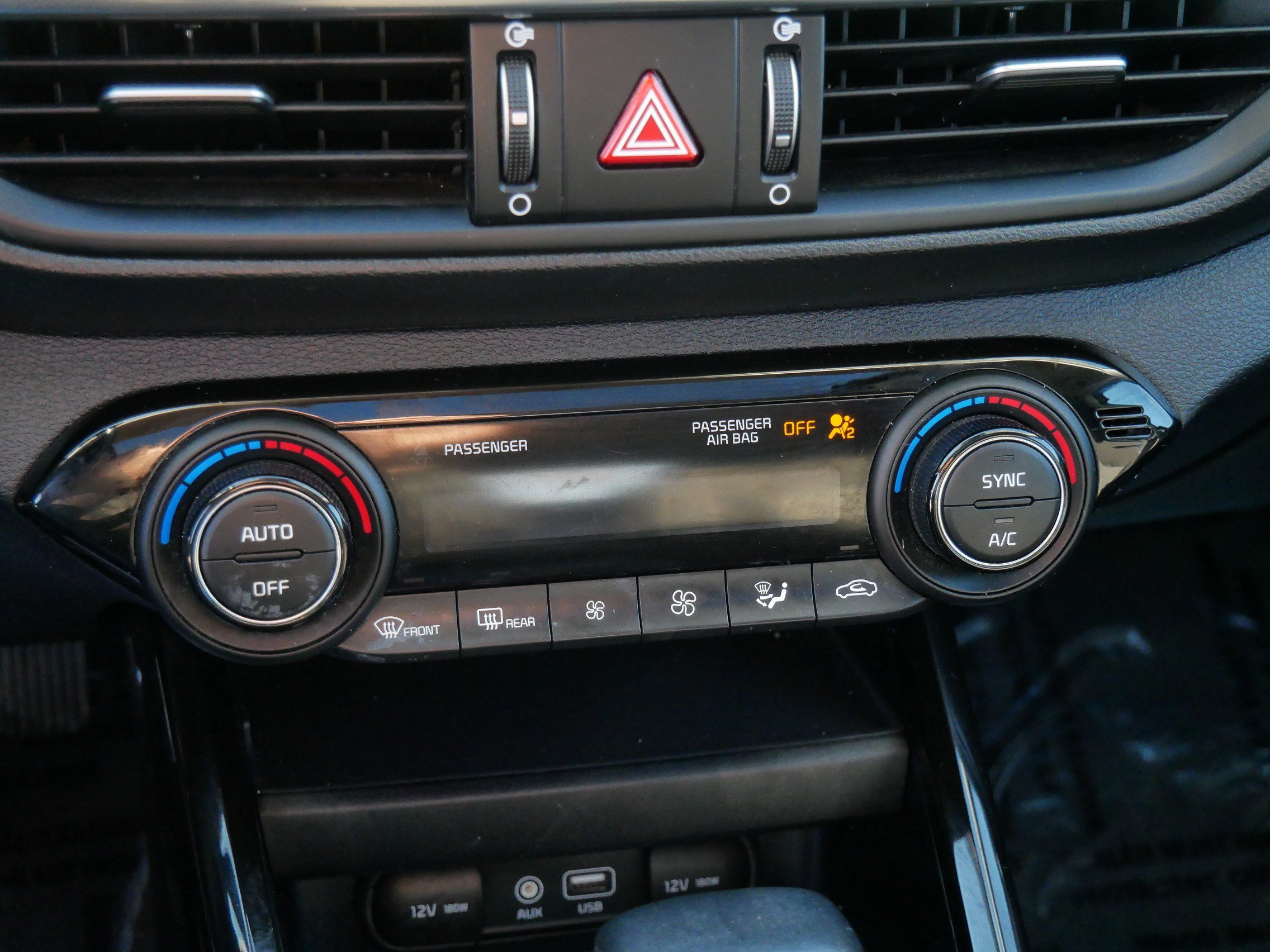 Used 2019 Kia Forte S w/ S Premium Package image 23