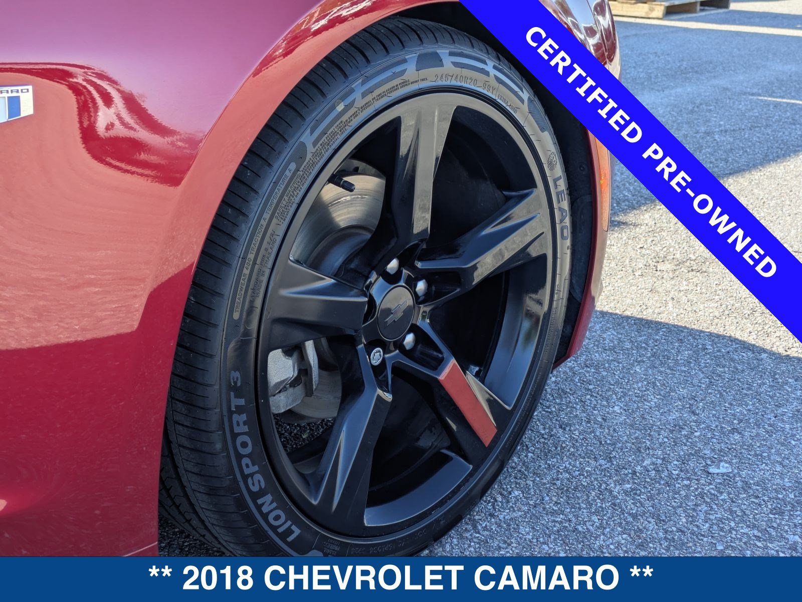Used 2018 Chevrolet Camaro LT RWD image 12