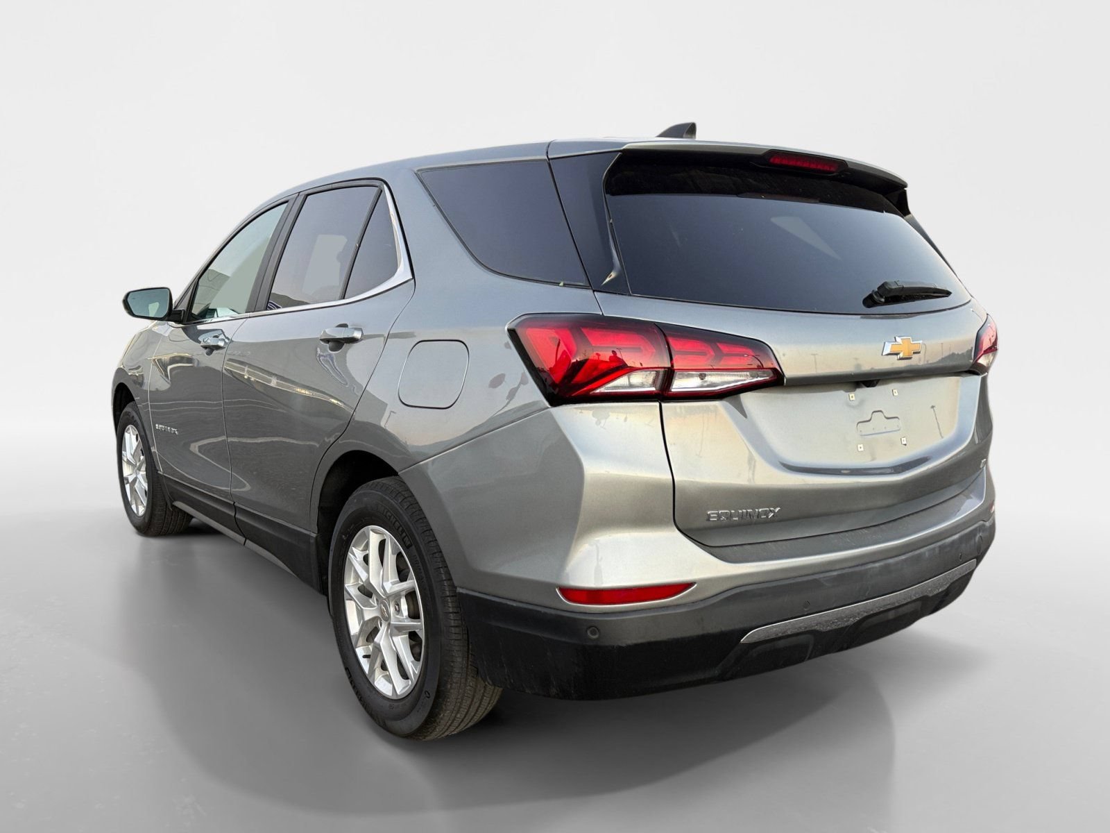 Used 2024 Chevrolet Equinox LT FWD image 4