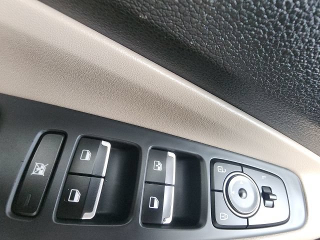Used 2020 Hyundai Santa Fe SE AWD/4WD image 27