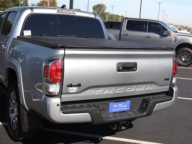 Used 2023 Toyota Tacoma Limited AWD/4WD image 16