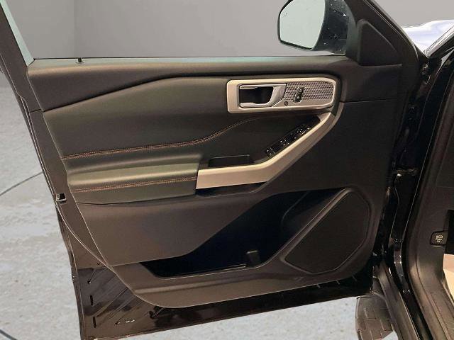Certified 2022 Ford Explorer Timberline w/ Timberline Technology Package AWD/4WD image 15