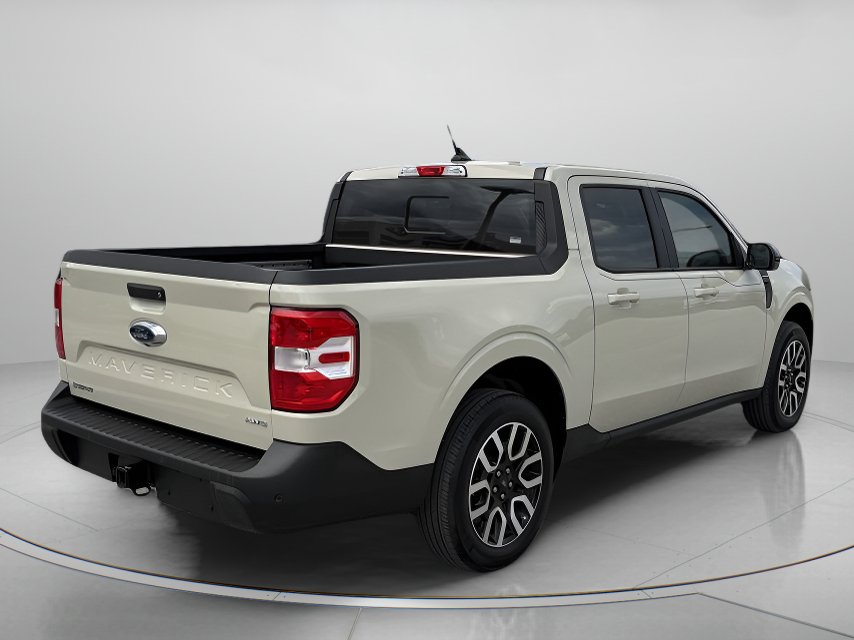 Certified 2024 Ford Maverick Lariat AWD/4WD image 3