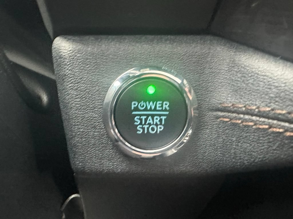 Certified 2025 Ford F150 Lightning Lariat AWD/4WD image 22