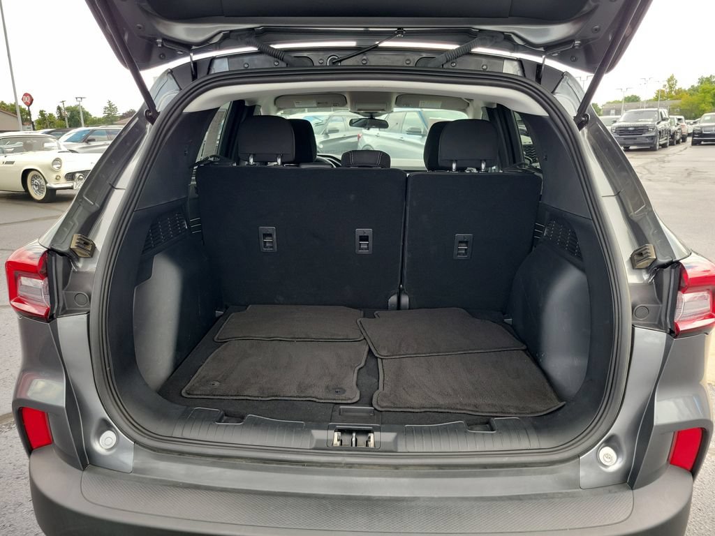 Certified 2025 Ford Escape Active AWD/4WD image 10