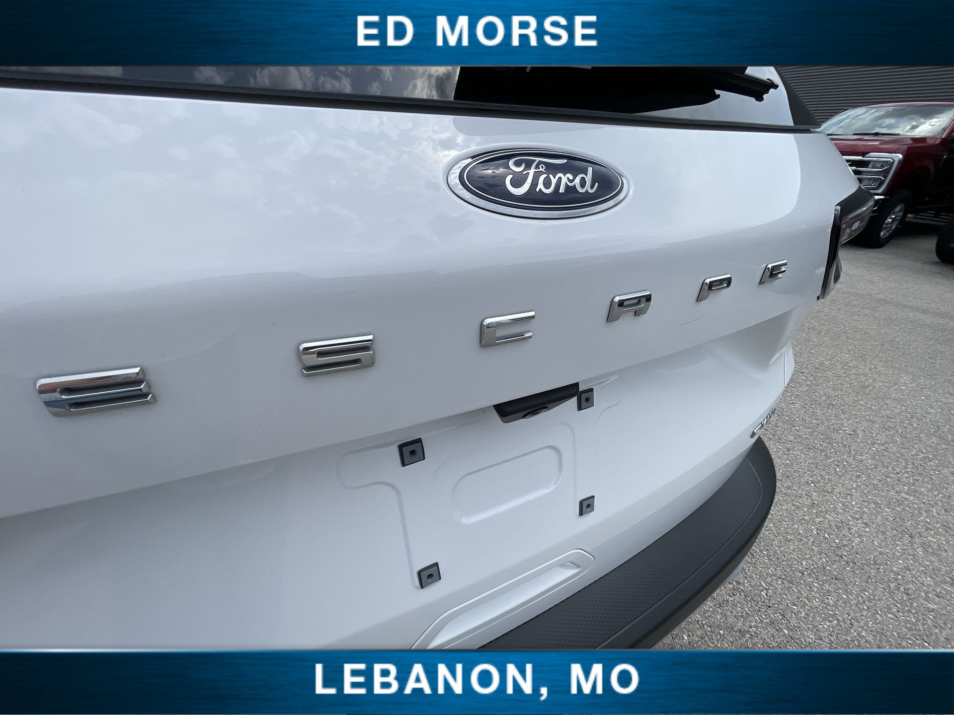 Certified 2022 Ford Escape SE w/ Cold Weather Package AWD/4WD image 29