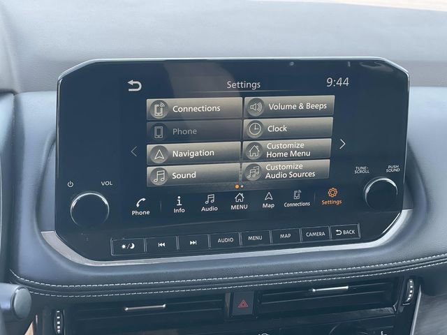 Used 2021 Nissan Rogue SL w/ Premium Package image 14