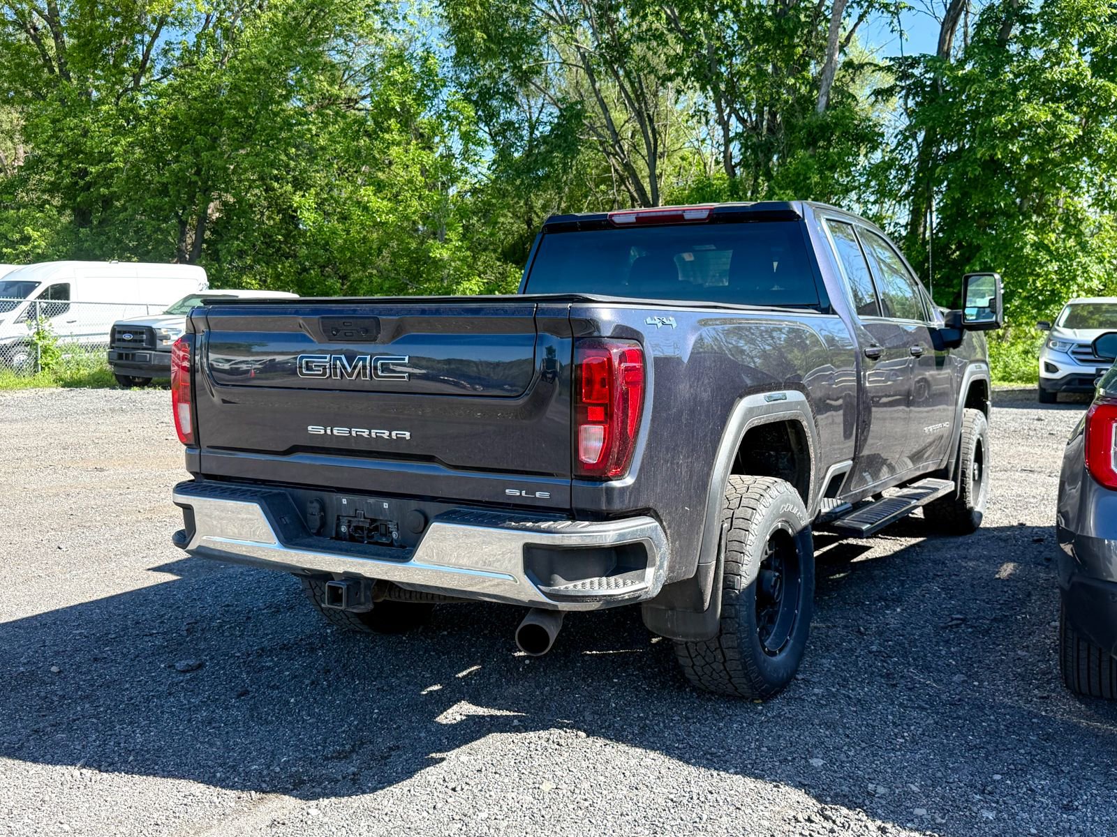 Used 2024 GMC Sierra 2500 SLE w/ SLE Value Package; AWD/4WD image 6
