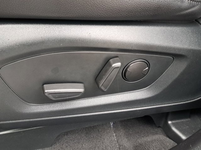 Certified 2022 Ford Explorer ST-Line w/ Class IV Trailer Tow Package image 20