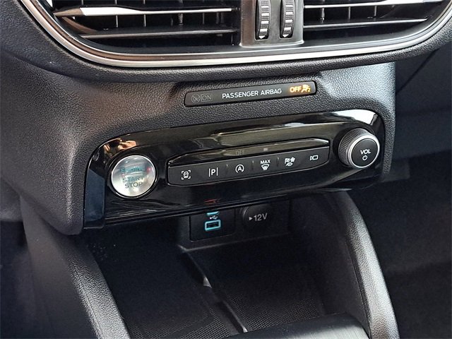 Certified 2023 Ford Escape Platinum image 18