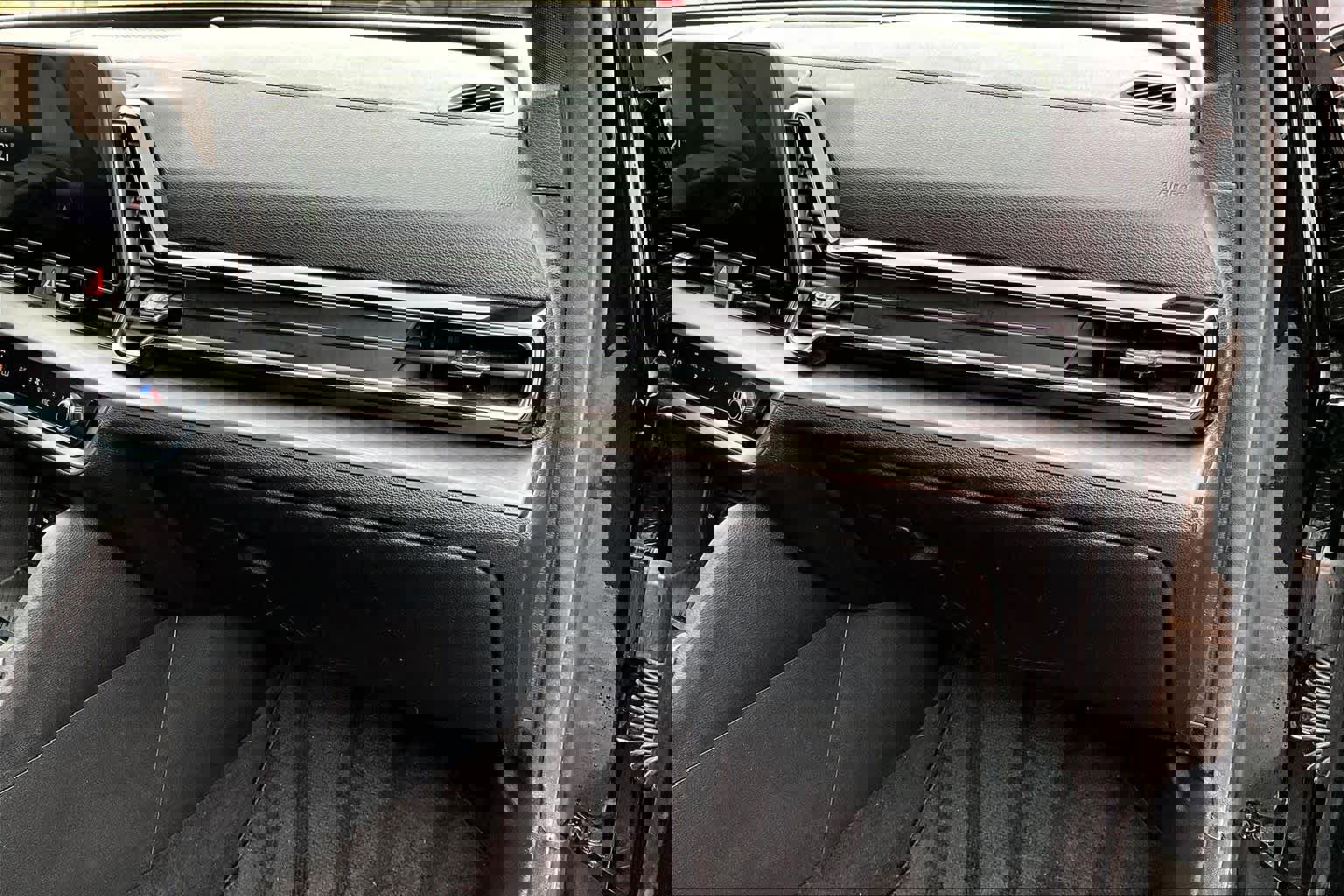 Used 2023 Kia Sportage X-Line w/ X-Line Premium Package image 19