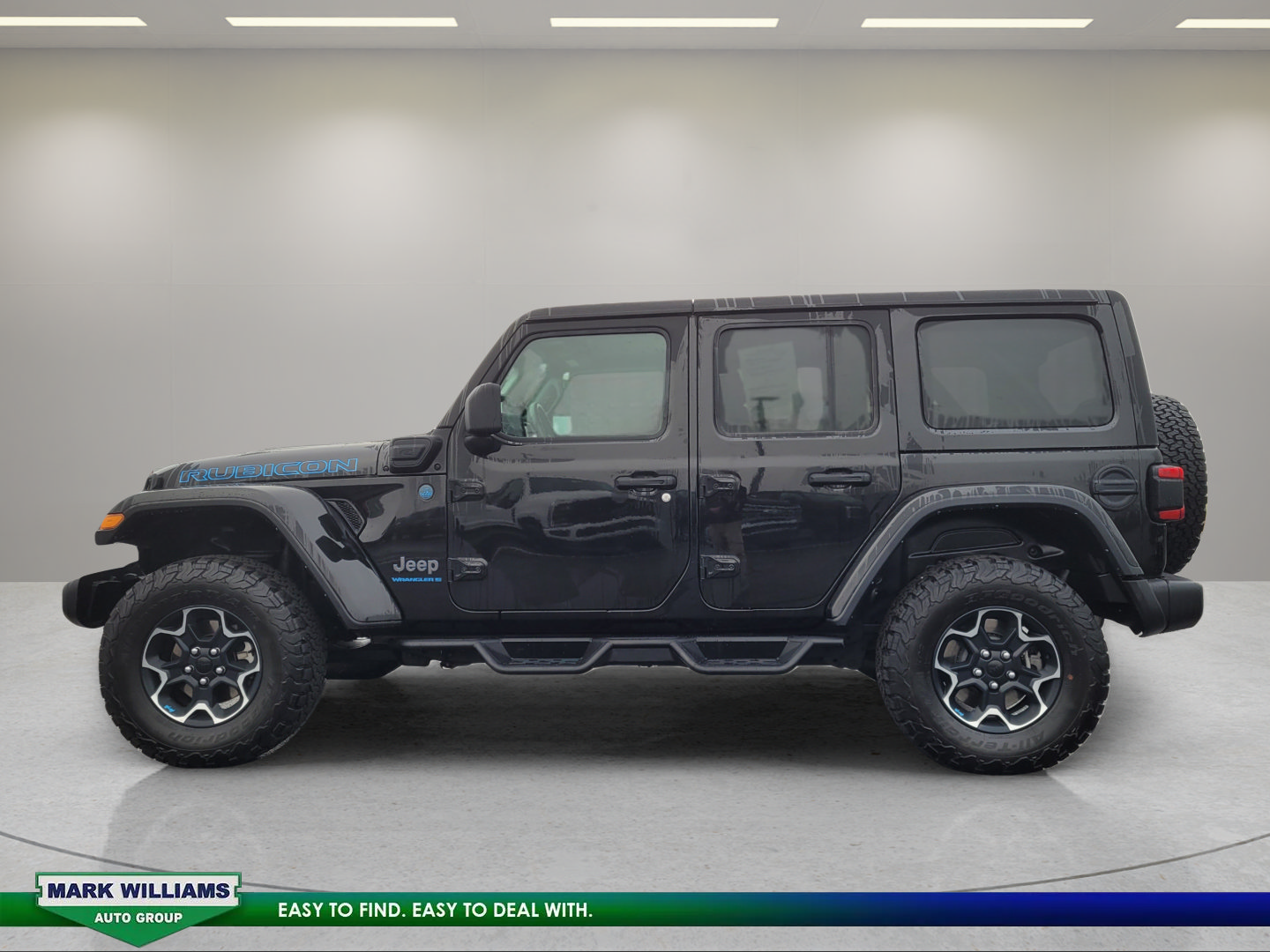 Used 2023 Jeep Wrangler Unlimited Rubicon 4xe w/ Cold Weather Group AWD/4WD image 7