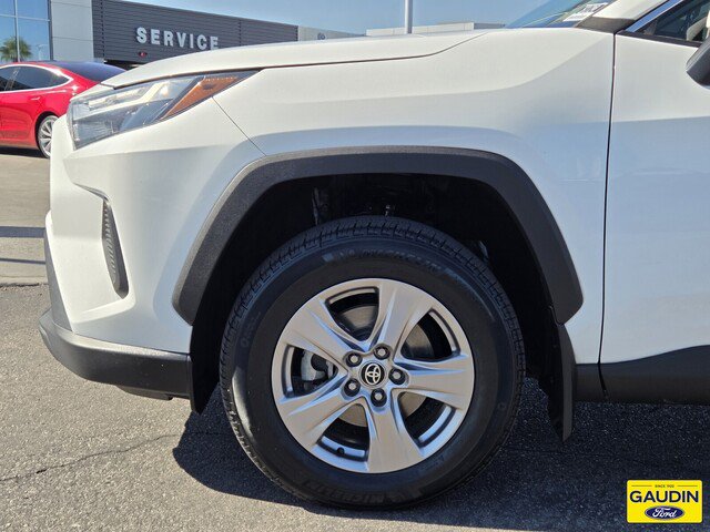 Used 2023 Toyota RAV4 XLE FWD image 10