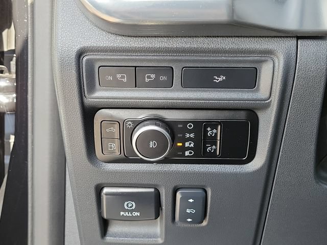 Certified 2023 Ford F150 Lariat w/ Trailer Tow Package AWD/4WD image 27