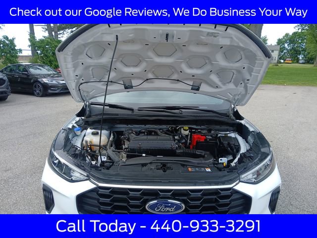 Certified 2023 Ford Escape ST-Line w/ Tech Pack #1 AWD/4WD image 15